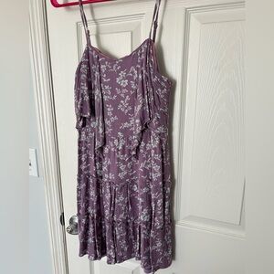 2/$20 Boutique lavender floral dress mod black label size medium mini sundress